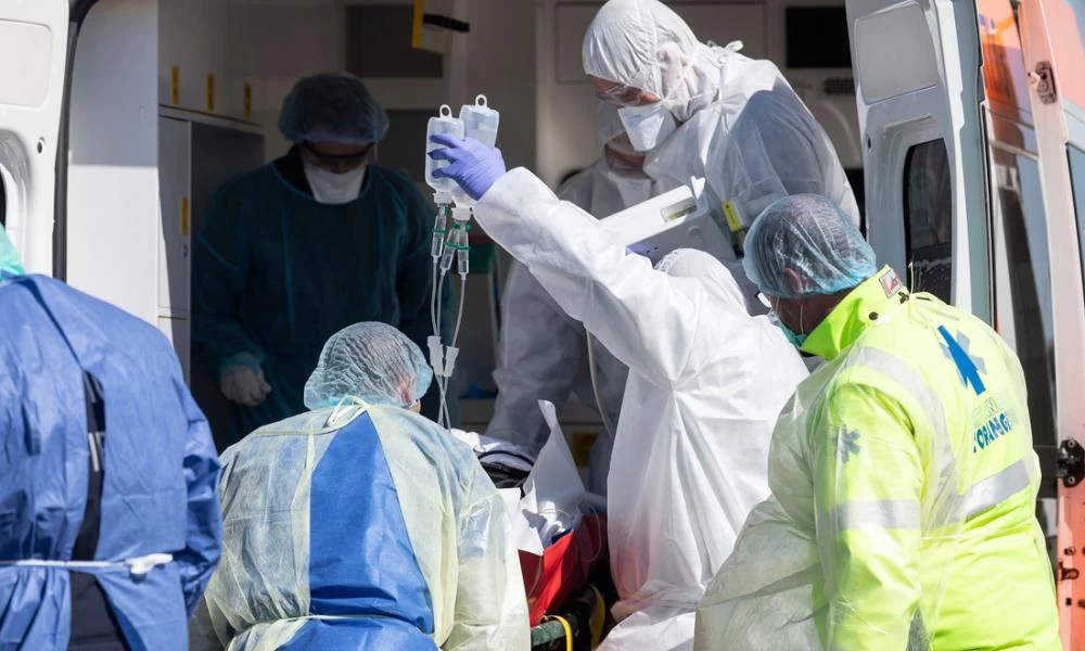 Σοκ! Με απρόσμενα χαμηλά έως μηδενικά αντισώματα ασθενείς που μολύνθηκαν με κορονοϊό